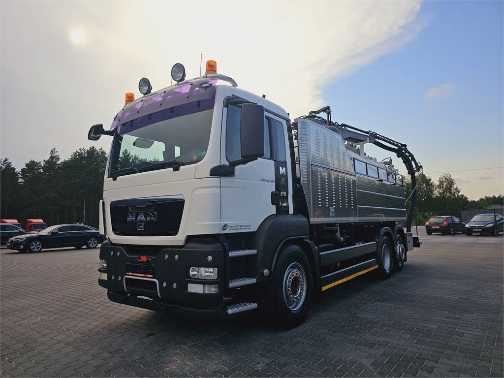 MAN JUROP VJC9 / 5 2010 WUKO for collecting liquid was - Maşină pentru vidanjări: Foto 3 MAN JUROP VJC9 / 5 2010 WUKO for collecting liquid was - Maşină pentru vidanjări: Foto 3