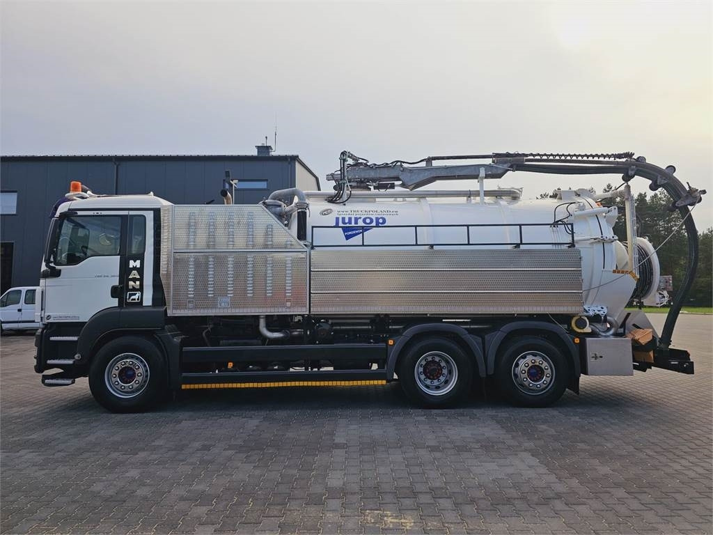 MAN JUROP VJC9 / 5 2010 WUKO for collecting liquid was - Maşină pentru vidanjări: Foto 4 MAN JUROP VJC9 / 5 2010 WUKO for collecting liquid was - Maşină pentru vidanjări: Foto 4