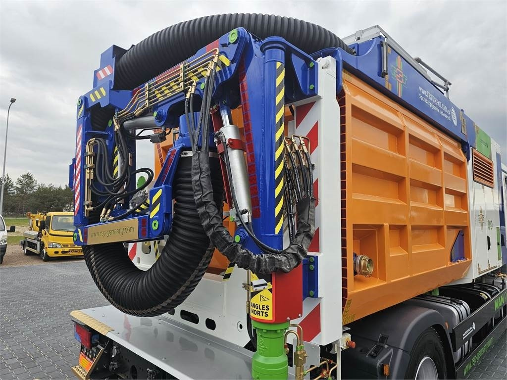 Maşină pentru vidanjări MAN RSP ESE 18/4-KM Saugbagger vacuum cleaner excavato: Foto 19