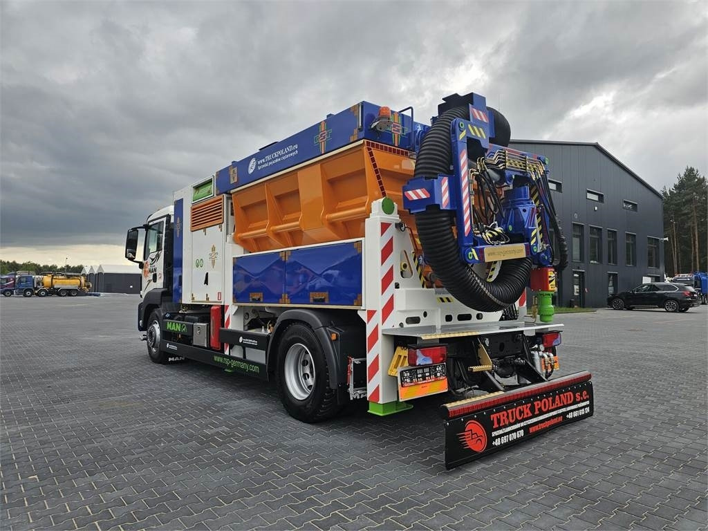 MAN RSP ESE 18/4-KM Saugbagger vacuum cleaner excavato - Maşină pentru vidanjări: Foto 5 MAN RSP ESE 18/4-KM Saugbagger vacuum cleaner excavato - Maşină pentru vidanjări: Foto 5