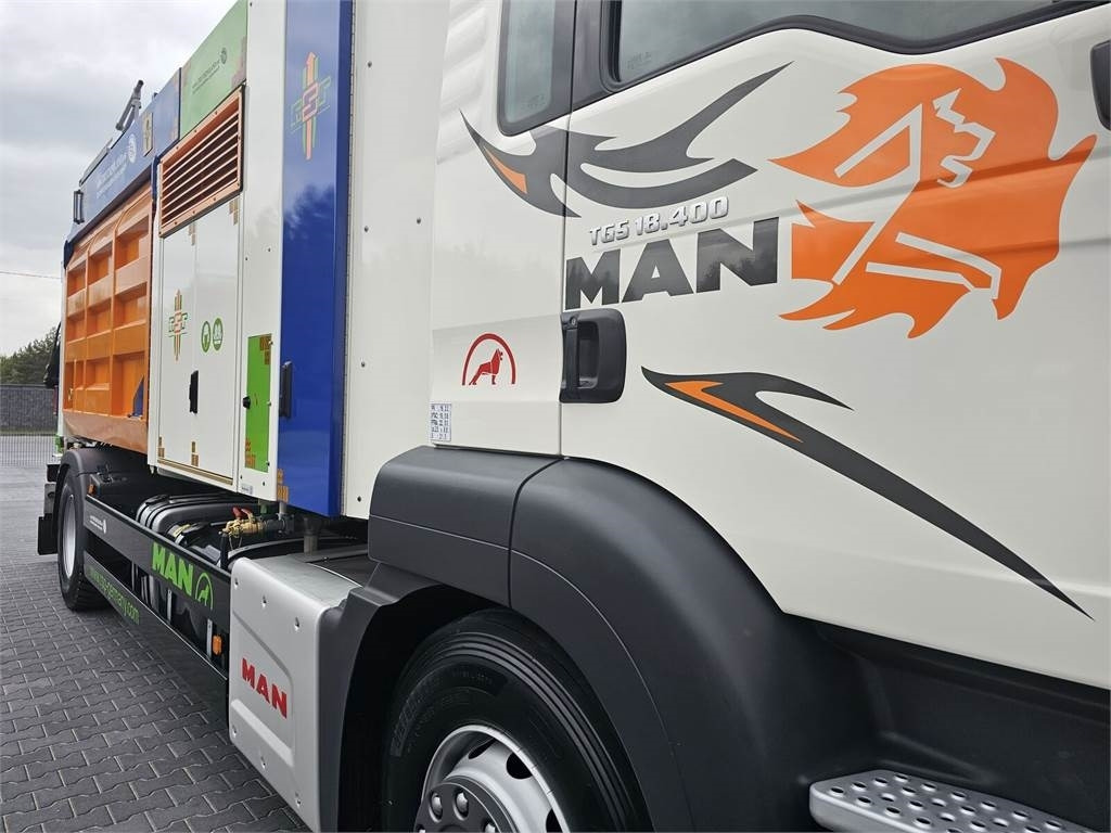 Maşină pentru vidanjări MAN RSP ESE 18/4-KM Saugbagger vacuum cleaner excavato: Foto 8