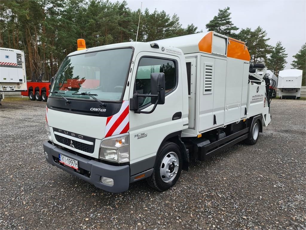 Mitsubishi CANTER odkurzacz koparka ssąca Saugbagger CITY SAU - Maşină pentru vidanjări: Foto 5 Mitsubishi CANTER odkurzacz koparka ssąca Saugbagger CITY SAU - Maşină pentru vidanjări: Foto 5