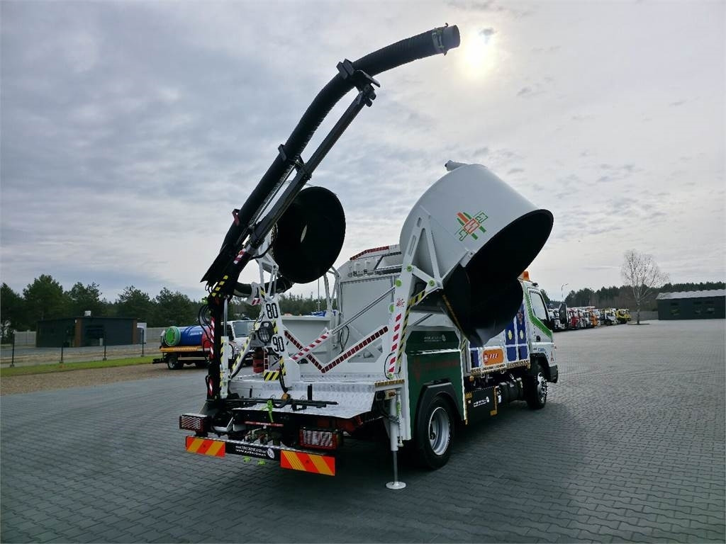 Mitsubishi CANTER odkurzacz koparka ssąca Saugbagger CITY SAU - Maşină pentru vidanjări: Foto 1 Mitsubishi CANTER odkurzacz koparka ssąca Saugbagger CITY SAU - Maşină pentru vidanjări: Foto 1