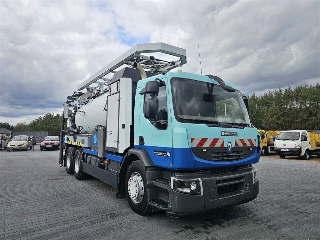 Renault 6x4 WUKO RIVARD RECYTLING for collecting liquid wa - Maşină pentru vidanjări: Foto 1 Renault 6x4 WUKO RIVARD RECYTLING for collecting liquid wa - Maşină pentru vidanjări: Foto 1