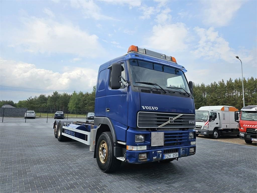 Volvo FH 16 470 KM 6x2 low mileage 229700 km !!!! - Cadru/ Şasiu pentru Camion: Foto 1 Volvo FH 16 470 KM 6x2 low mileage 229700 km !!!! - Cadru/ Şasiu pentru Camion: Foto 1