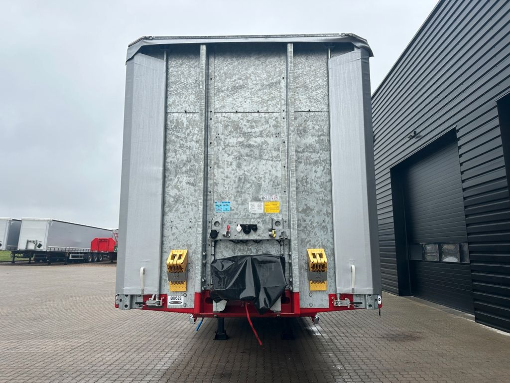 Faymonville Maxtrailer MAX 100 tieflader / Planenaufbau Faymonville Maxtrailer MAX 100 tieflader / Planenaufbau - Semiremorcă transport agabaritic: Foto 4 Faymonville Maxtrailer MAX 100 tieflader / Planenaufbau Faymonville Maxtrailer MAX 100 tieflader / Planenaufbau - Semiremorcă transport agabaritic: Foto 4