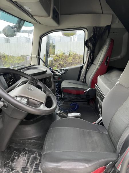 Volvo FH 500 - Cap tractor: Foto 4 Volvo FH 500 - Cap tractor: Foto 4