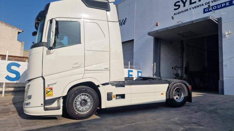 Volvo FH 500 Globetrotter I-save - Cap tractor: Foto 5 Volvo FH 500 Globetrotter I-save - Cap tractor: Foto 5