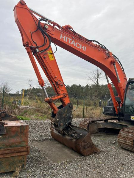 Hitachi ZX210LC 6 - Excavator pe şenile: Foto 2 Hitachi ZX210LC 6 - Excavator pe şenile: Foto 2