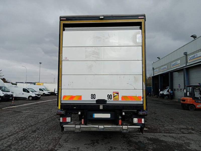 Renault D19 Wide 280 E6 - Camion frigider: Foto 2 Renault D19 Wide 280 E6 - Camion frigider: Foto 2
