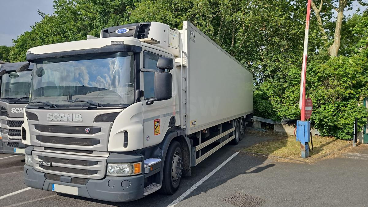 Scania P 320 - Camion frigider: Foto 3 Scania P 320 - Camion frigider: Foto 3