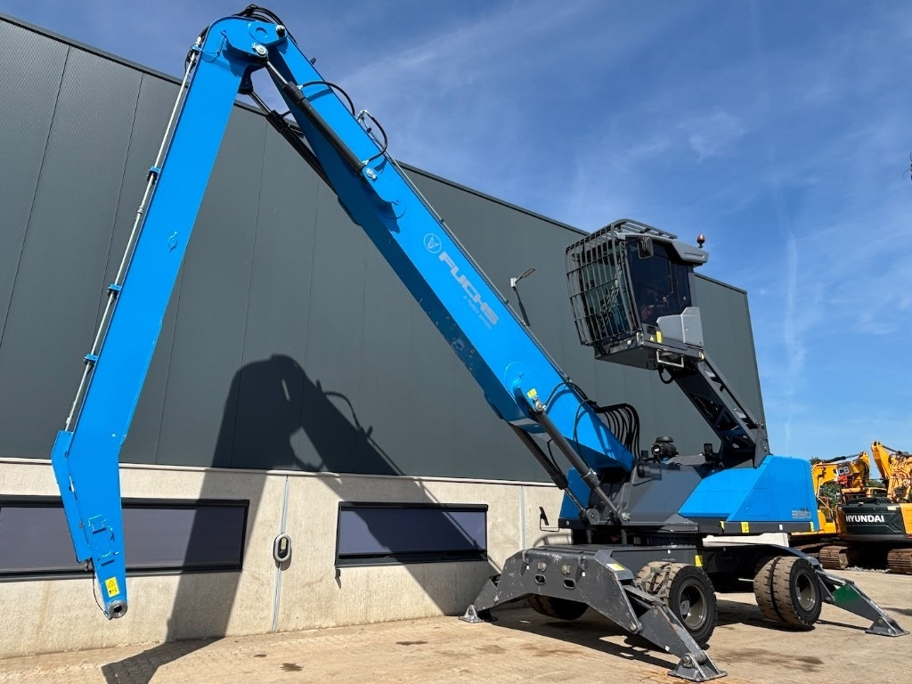 Fuchs MHL 350 F - Excavator pentru manipulare de materiale: Foto 2 Fuchs MHL 350 F - Excavator pentru manipulare de materiale: Foto 2