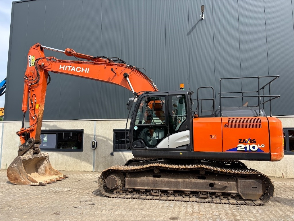 Hitachi ZX 210 LC-6 - ZX210 - Excavator pe şenile: Foto 2 Hitachi ZX 210 LC-6 - ZX210 - Excavator pe şenile: Foto 2