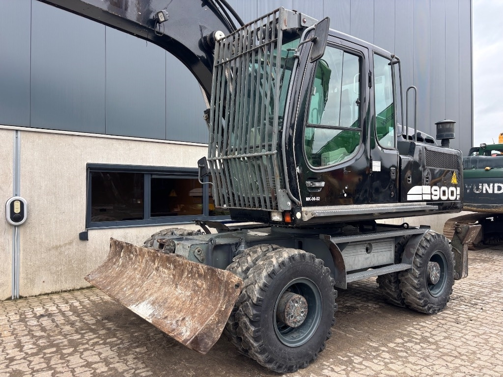 Excavator pe roţi Liebherr A 900 C - A900 - A 904 C: Foto 9 Excavator pe roţi Liebherr A 900 C - A900 - A 904 C: Foto 9