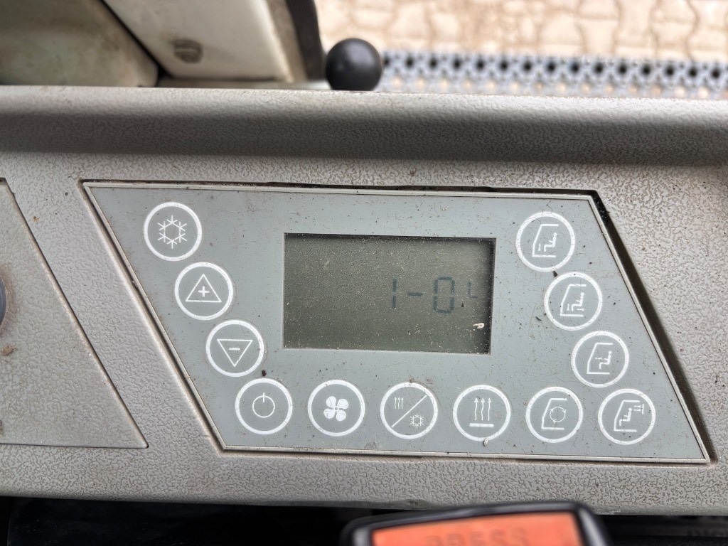 Excavator pe roţi Liebherr A 900 C - A900 - A 904 C: Foto 14 Excavator pe roţi Liebherr A 900 C - A900 - A 904 C: Foto 14