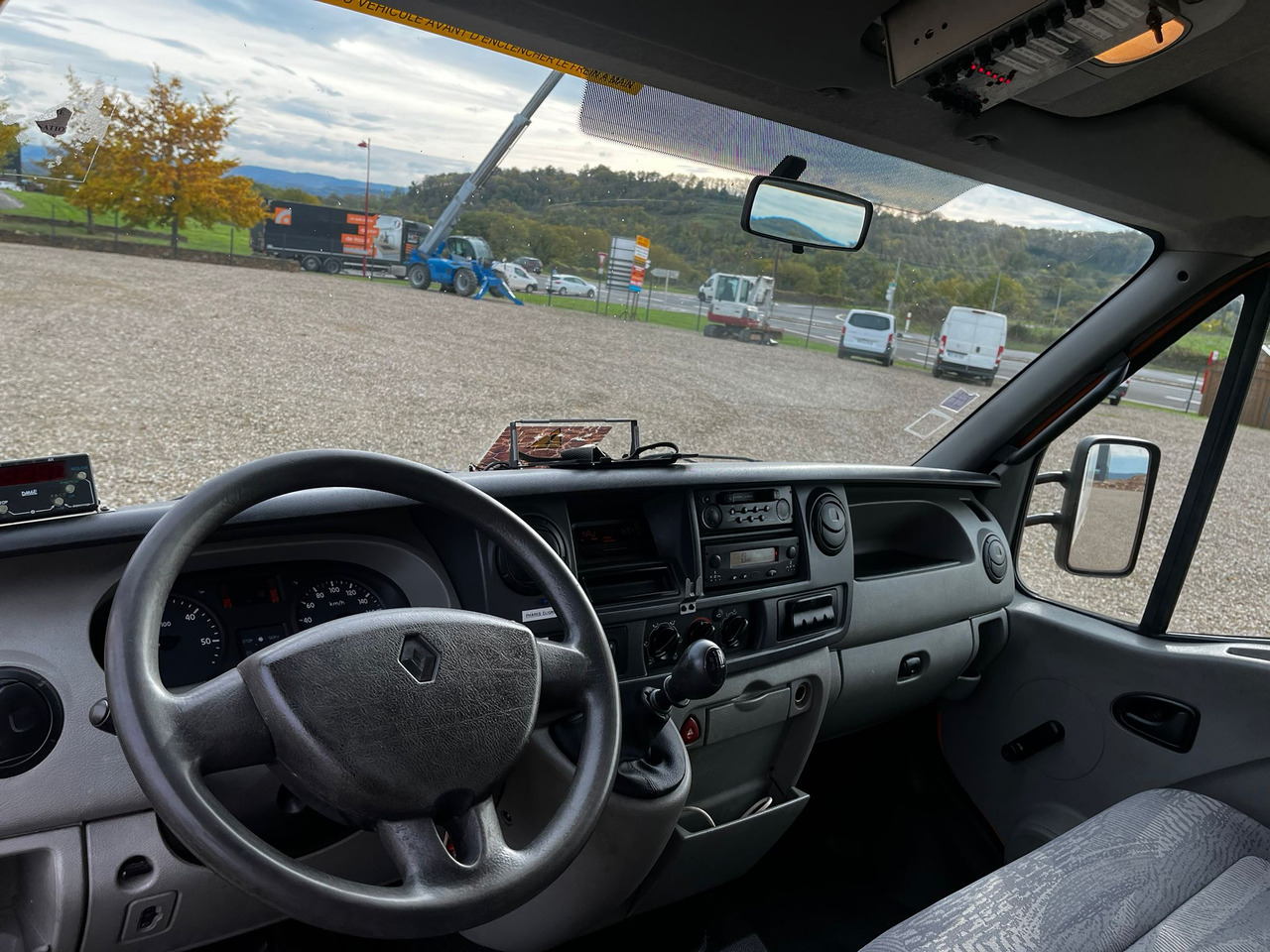 RENAULT Mascott DCI 160 CAISSE + HAYON - Camion furgon: Foto 5 RENAULT Mascott DCI 160 CAISSE + HAYON - Camion furgon: Foto 5