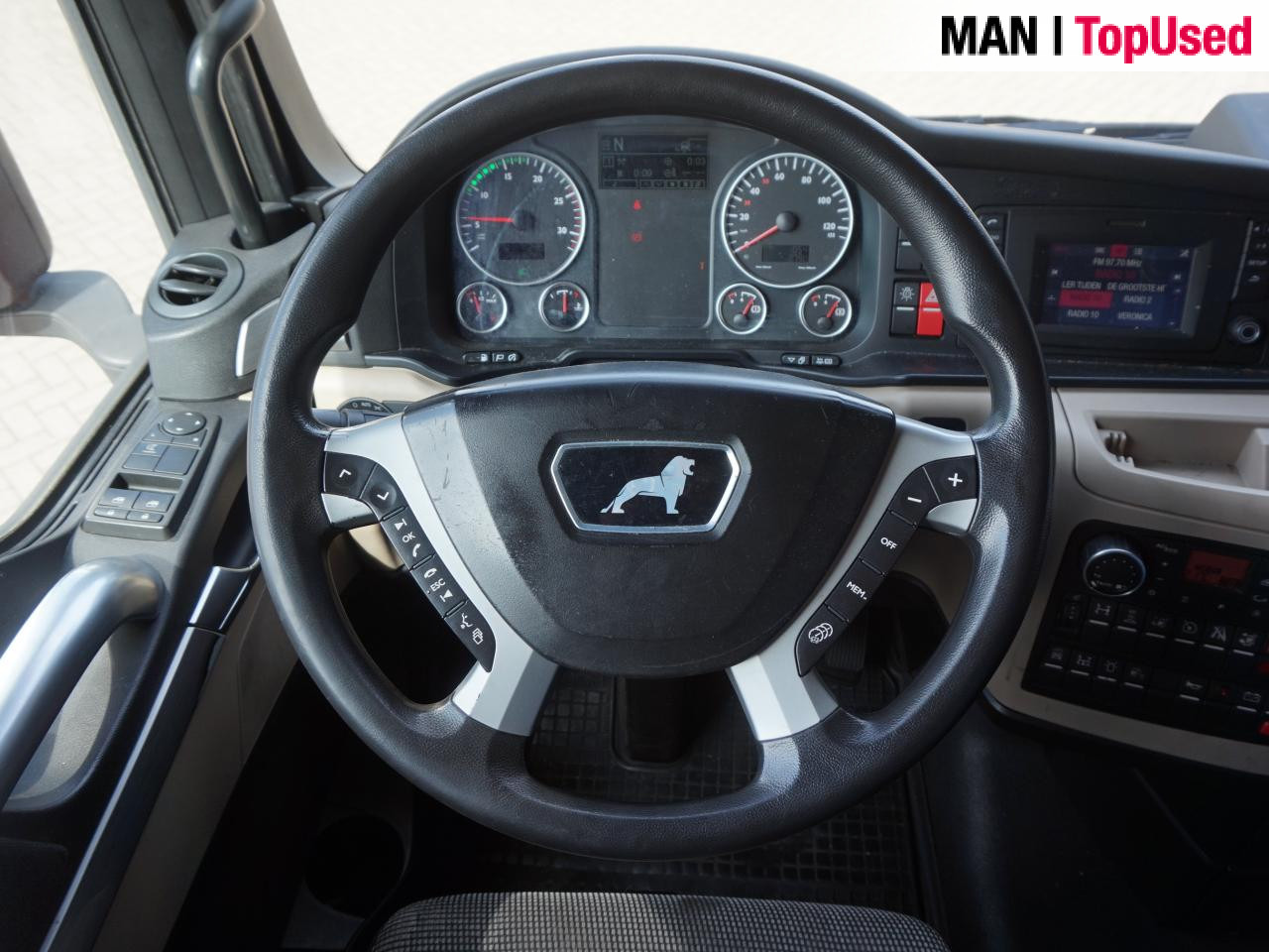 MAN TGX 18.420 4X2 BLS / PTO / ADR EXIII / EURO 6 - Cap tractor: Foto 2 MAN TGX 18.420 4X2 BLS / PTO / ADR EXIII / EURO 6 - Cap tractor: Foto 2