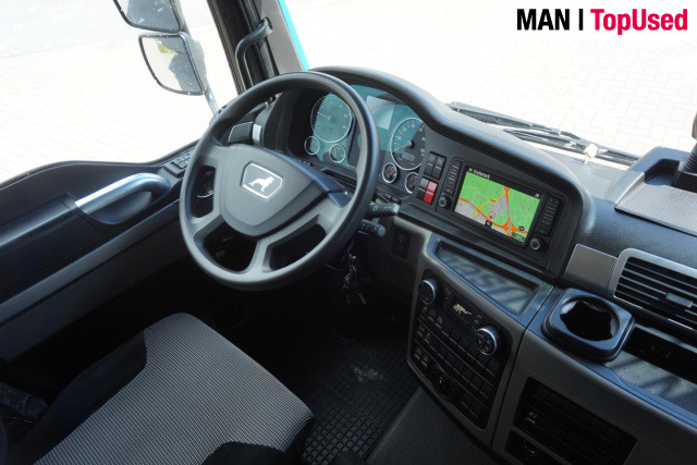 MAN TGL 8.190 4X2 BL / LBW / 38m3 - Camion platformă: Foto 4 MAN TGL 8.190 4X2 BL / LBW / 38m3 - Camion platformă: Foto 4