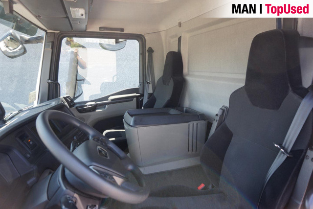 MAN TGM 18.320 4x2 BL CH - Camion platformă: Foto 2 MAN TGM 18.320 4x2 BL CH - Camion platformă: Foto 2