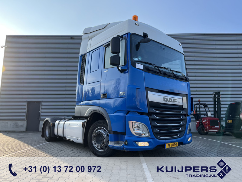 DAF XF 440 FT SC / Mega - Low Deck / 2 Tanks / Stand Klima / New Tacho V2 - Cap tractor: Foto 1 DAF XF 440 FT SC / Mega - Low Deck / 2 Tanks / Stand Klima / New Tacho V2 - Cap tractor: Foto 1