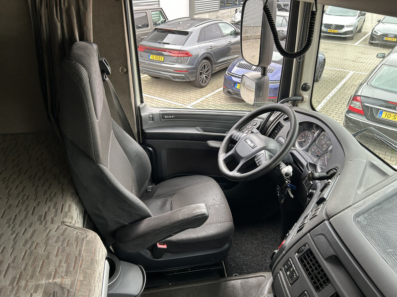 DAF XF 440 FT SC / Smart Tacho V2 / 2 Tanks / Stand Klima - Cap tractor: Foto 3 DAF XF 440 FT SC / Smart Tacho V2 / 2 Tanks / Stand Klima - Cap tractor: Foto 3