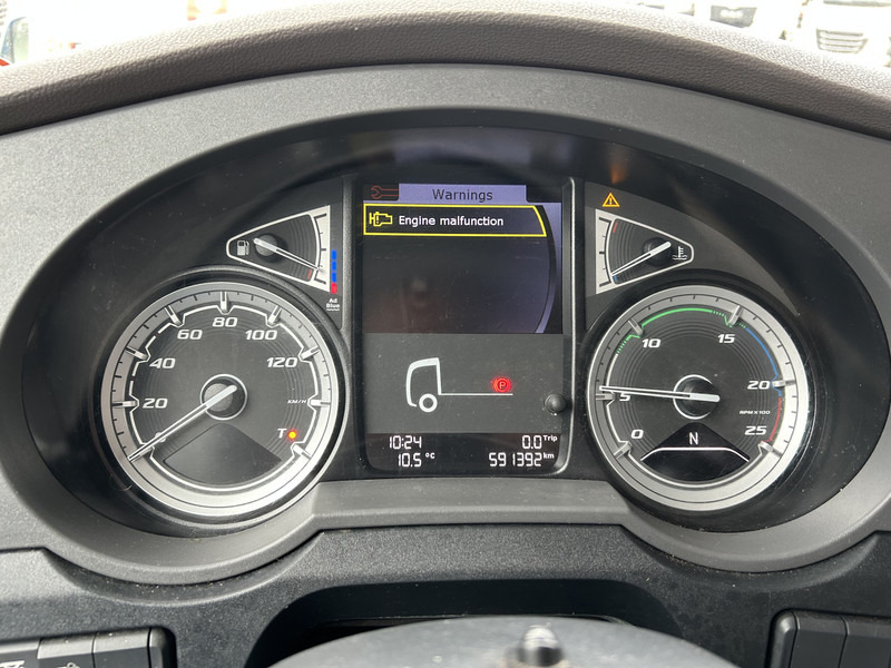 DAF XF 480 FT SSC / 591 dkm / 2 Tanks / APK TUV 09-26 - Cap tractor: Foto 4 DAF XF 480 FT SSC / 591 dkm / 2 Tanks / APK TUV 09-26 - Cap tractor: Foto 4