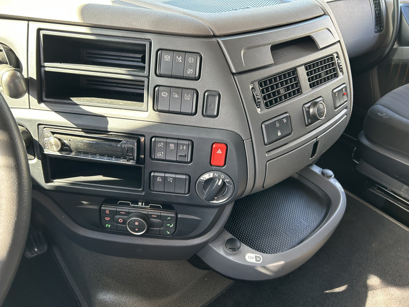 DAF XF 480 FTP Space Cab / 6x2 / Stand Airco / APK TUV 09-26 - Cap tractor: Foto 5 DAF XF 480 FTP Space Cab / 6x2 / Stand Airco / APK TUV 09-26 - Cap tractor: Foto 5