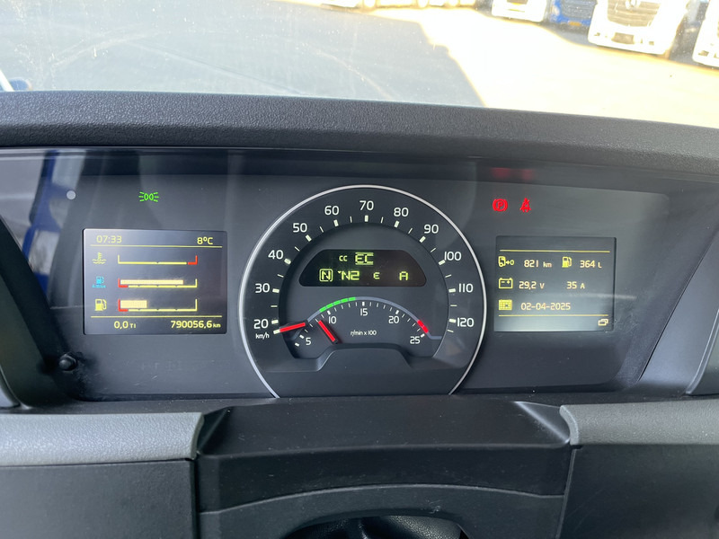 Volvo FH 420 Globetrotter / 790 dkm / 2 Tanks / VEB+ / NL Truck - Cap tractor: Foto 4 Volvo FH 420 Globetrotter / 790 dkm / 2 Tanks / VEB+ / NL Truck - Cap tractor: Foto 4