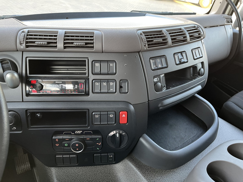 DAF CF 260 FA / 18 Ton / 204 dkm / Box 7.5 mtr / Laadklep / APK 05-25 - Camion furgon: Foto 5 DAF CF 260 FA / 18 Ton / 204 dkm / Box 7.5 mtr / Laadklep / APK 05-25 - Camion furgon: Foto 5
