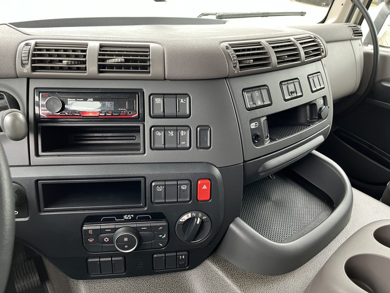 DAF CF 260 FA / Carrier Koeler - 30 gr / Chereau Frigobox / Laadklep 2000 kg - Camion frigider: Foto 5 DAF CF 260 FA / Carrier Koeler - 30 gr / Chereau Frigobox / Laadklep 2000 kg - Camion frigider: Foto 5