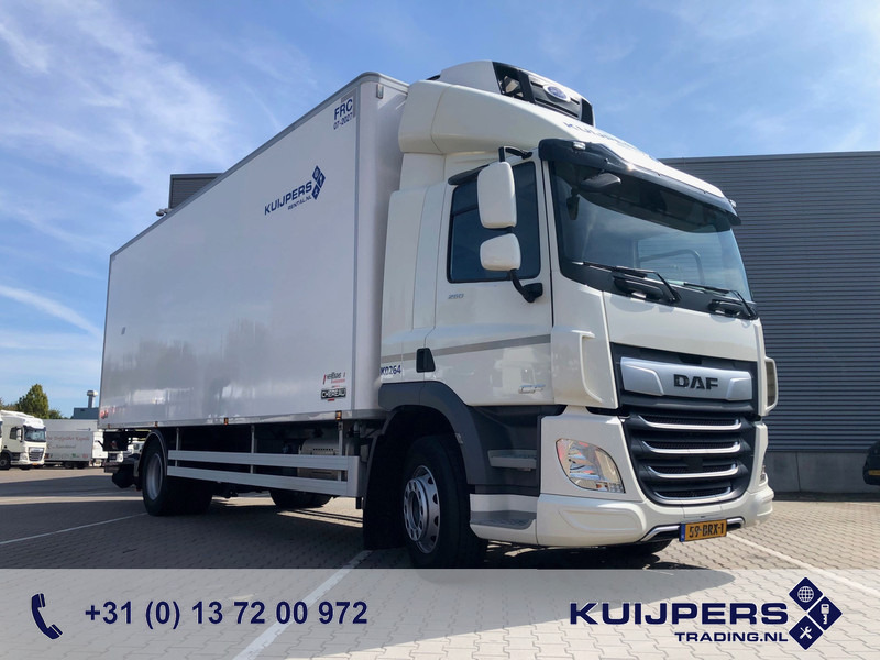 DAF CF 260 FA / Carrier Koeler / Chereau Frigo Box / Laadklep / APK TUV 09-26 - Camion frigider: Foto 1 DAF CF 260 FA / Carrier Koeler / Chereau Frigo Box / Laadklep / APK TUV 09-26 - Camion frigider: Foto 1