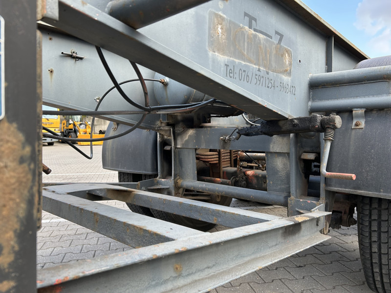 Fruehauf ED 24 / 2 as Blad - Spring / Container 20 FT / Classic / Oldtimer - Semiremorcă transport containere/ Swap body: Foto 5 Fruehauf ED 24 / 2 as Blad - Spring / Container 20 FT / Classic / Oldtimer - Semiremorcă transport containere/ Swap body: Foto 5