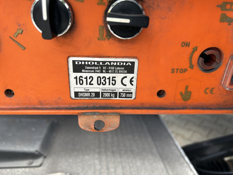 Krone ZZF 18 / Wipkar - Anhanger / Chassis / Loadlift / NL Trailer - Remorcă şasiu: Foto 4 Krone ZZF 18 / Wipkar - Anhanger / Chassis / Loadlift / NL Trailer - Remorcă şasiu: Foto 4