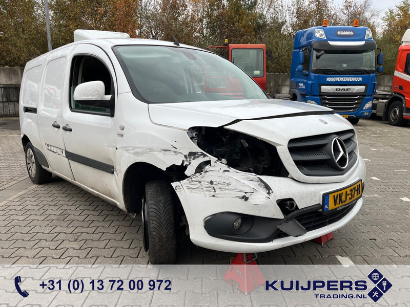 Mercedes-Benz Citan 109 CDI / Extra Lang / UNFALL / DAMAGE - Autoutilitară compactă: Foto 1 Mercedes-Benz Citan 109 CDI / Extra Lang / UNFALL / DAMAGE - Autoutilitară compactă: Foto 1
