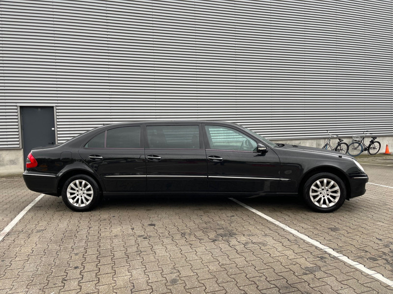 Mercedes-Benz E-Klasse / Limousine / 240 Avantgarde / 4-Matic / 8-pers / APK/TUV 09-2026 / - Berlină/ Sedan: Foto 2 Mercedes-Benz E-Klasse / Limousine / 240 Avantgarde / 4-Matic / 8-pers / APK/TUV 09-2026 / - Berlină/ Sedan: Foto 2