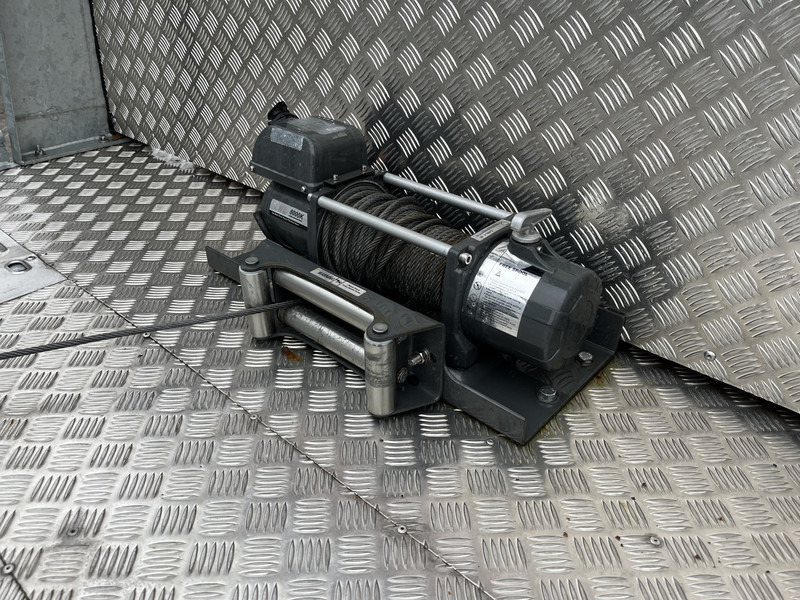 Camion transport auto Mercedes-Benz Vario 612 D / Car - Machine Transporter 570 cm / Winch / Ramps / NL Truck: Foto 14