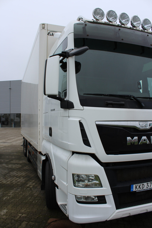 MAN TGX 26.480 6×2-4 Skåp/Fjärr - Camion furgon: Foto 2 MAN TGX 26.480 6×2-4 Skåp/Fjärr - Camion furgon: Foto 2