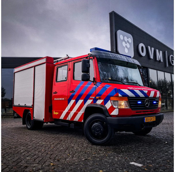 Mercedes-Benz - Autospeciala de stins incendii: Foto 1 Mercedes-Benz - Autospeciala de stins incendii: Foto 1