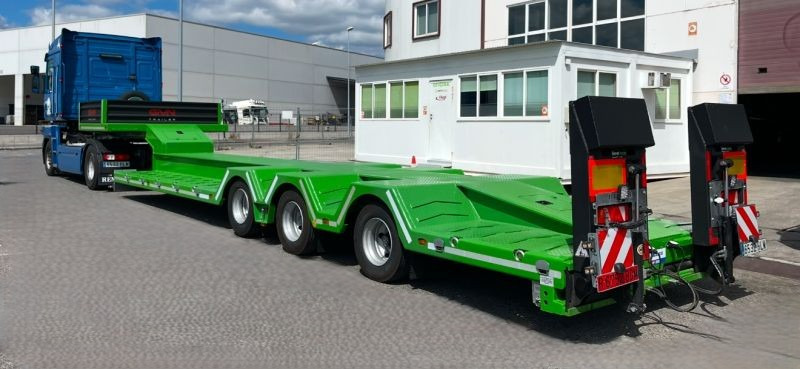 GVN Trailer 3 AXLE LOWBED WITH WHEEL RECESSES - Semiremorcă transport agabaritic: Foto 4 GVN Trailer 3 AXLE LOWBED WITH WHEEL RECESSES - Semiremorcă transport agabaritic: Foto 4