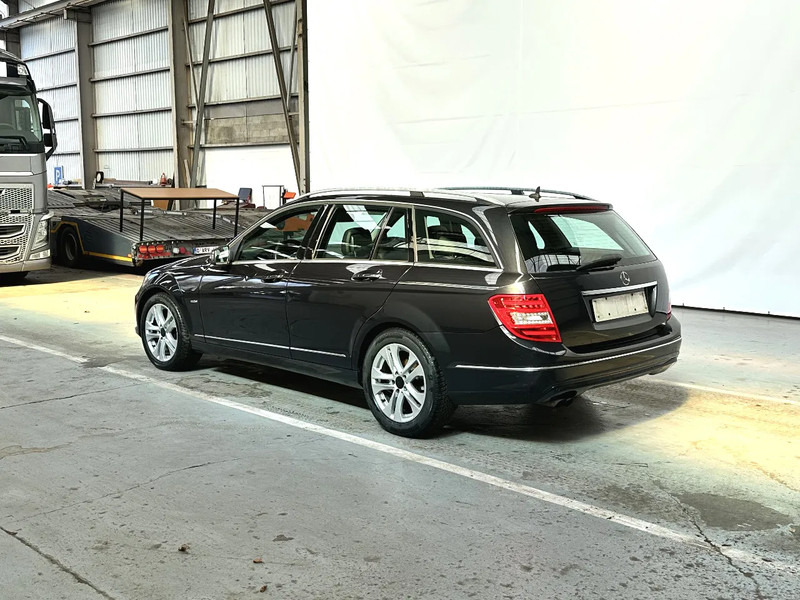 Mercedes-Benz C-Klasse C200 CDI / MOTORPROBLEEM /PROBLEME DE MOTEUR / MOTORPROBLEM - Automobil: Foto 3 Mercedes-Benz C-Klasse C200 CDI / MOTORPROBLEEM /PROBLEME DE MOTEUR / MOTORPROBLEM - Automobil: Foto 3