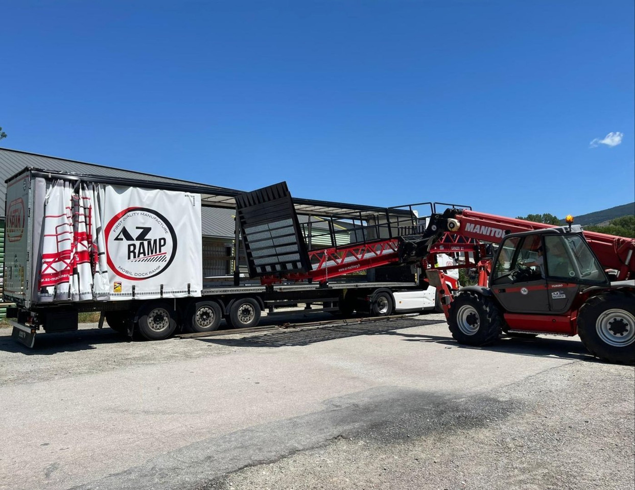 Loading Ramp with with hydraulic tilting bridge - AZ RAMP - STAR- 8T. 8 ton capacity - Rampă de încărcare: Foto 5 Loading Ramp with with hydraulic tilting bridge - AZ RAMP - STAR- 8T. 8 ton capacity - Rampă de încărcare: Foto 5