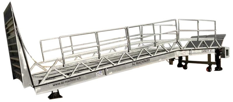 Loading Ramp with with hydraulic tilting bridge - AZ RAMP - STAR- 8T FULL GALVA - Rampă de încărcare: Foto 1 Loading Ramp with with hydraulic tilting bridge - AZ RAMP - STAR- 8T FULL GALVA - Rampă de încărcare: Foto 1