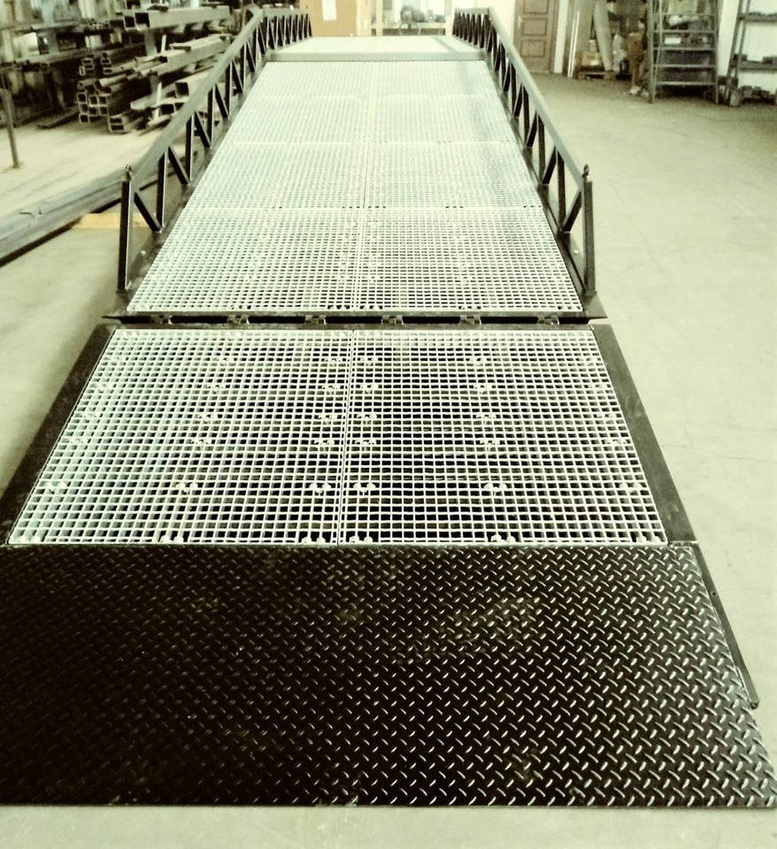Rampă de încărcare nou Loading Ramp with with hydraulic tilting bridge -  AZ RAMP - STAR LLO- 15 T.: Foto 7