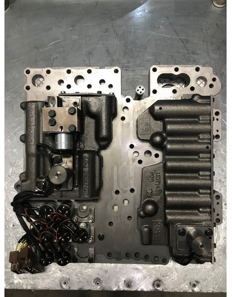 Volvo Rebuilt valve block 22517 22518 22545 22546 22648 22649 22688 22689 22640 22650 22401 22671 22418 22419 - Cutie de viteze: Foto 1 Volvo Rebuilt valve block 22517 22518 22545 22546 22648 22649 22688 22689 22640 22650 22401 22671 22418 22419 - Cutie de viteze: Foto 1