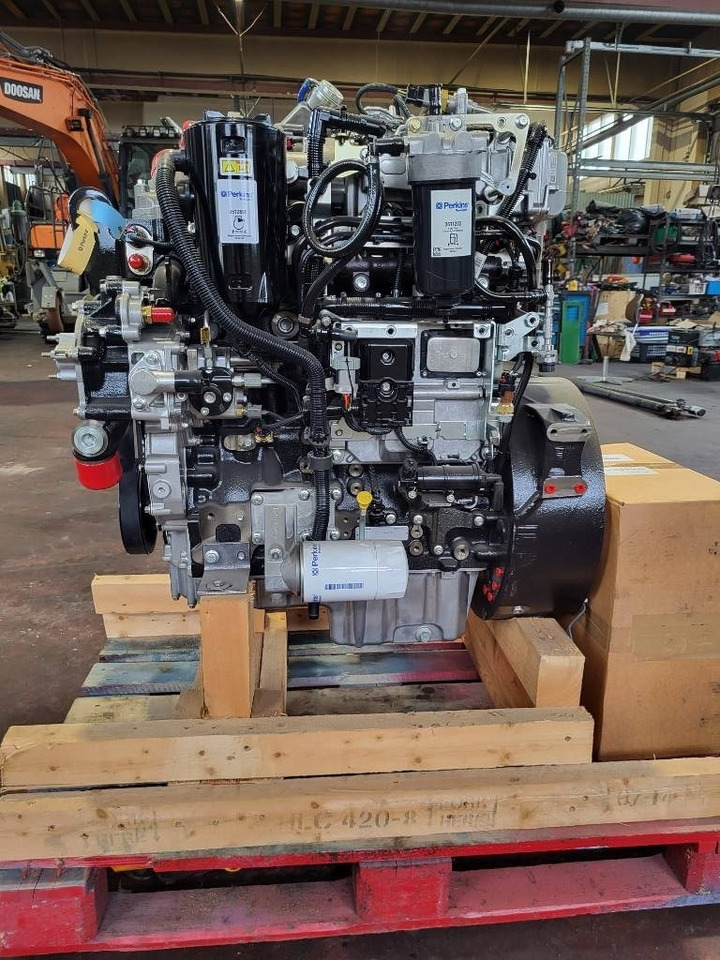 Perkins 1204E-E44TA - Motor pentru Camion: Foto 1 Perkins 1204E-E44TA - Motor pentru Camion: Foto 1