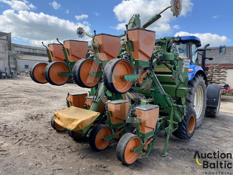 Amazone ED 602 K - Semănătoare de precizie: Foto 4 Amazone ED 602 K - Semănătoare de precizie: Foto 4