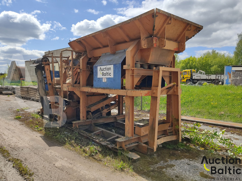 BMD RA700/4 - Maşină pentru prelucrarea solului: Foto 1 BMD RA700/4 - Maşină pentru prelucrarea solului: Foto 1