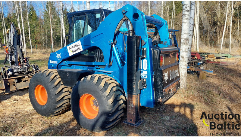 Bobcat S 300 - Mini încărcător: Foto 3 Bobcat S 300 - Mini încărcător: Foto 3