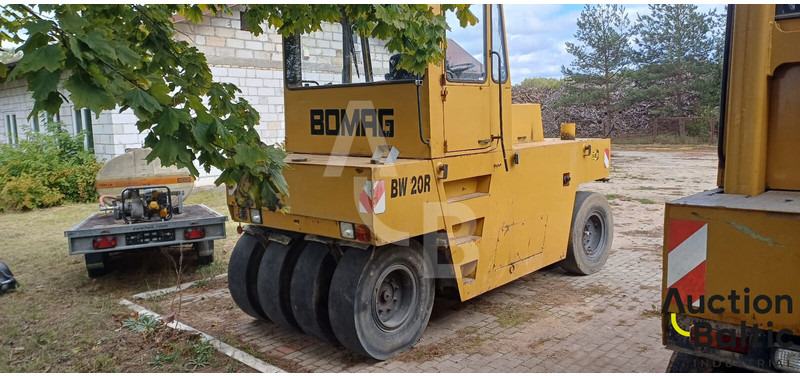 Bomag BW 20 R - Compactor cu pneuri: Foto 4 Bomag BW 20 R - Compactor cu pneuri: Foto 4