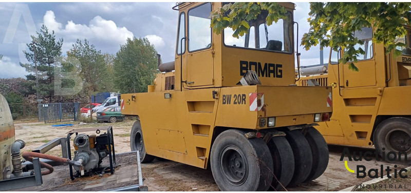 Bomag BW 20 R - Compactor cu pneuri: Foto 5 Bomag BW 20 R - Compactor cu pneuri: Foto 5